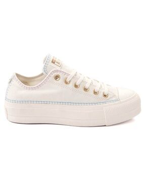 Chuck Taylor All Star Lift Stitch Sitch Low Egret/Sky Women’s size 8 NEW!!!